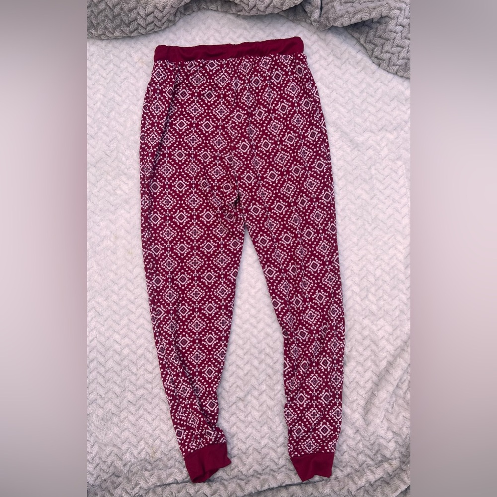 Rae Dunn Festive Red White Soft Cozy Plush Sleepwear Joggers Small Cabincore - Picture 3 of 6